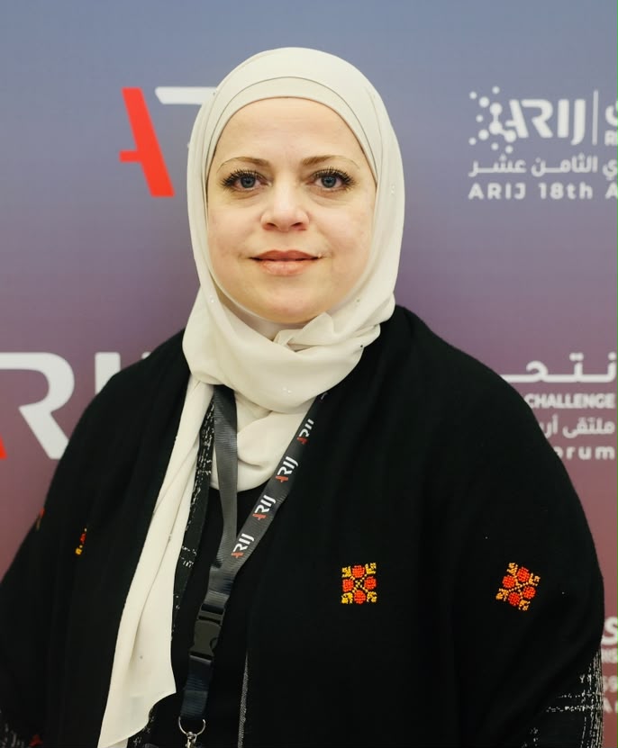 لبنى الأشقر